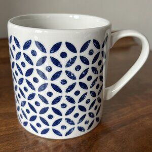 Queen's by Churchill "Venus" Mug Made in England Blue Geometric Coffee Cup